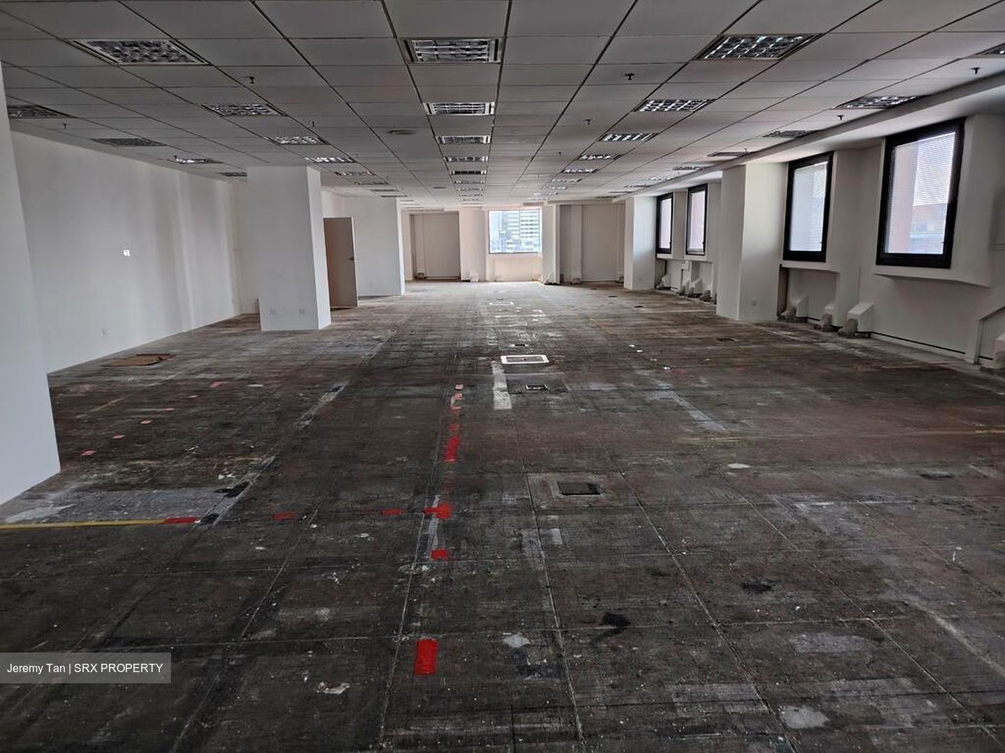 Ngee Ann City (D9), Office #487014911